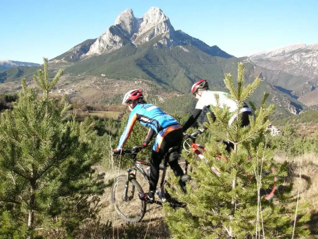 Ciclistes de muntanya